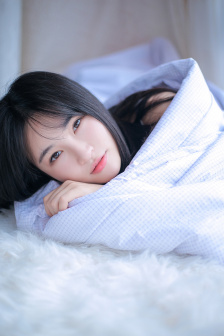 翁虹三级片